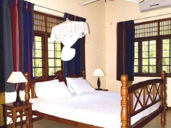 Lake View Bungalow Yala,On A Lake,4 star