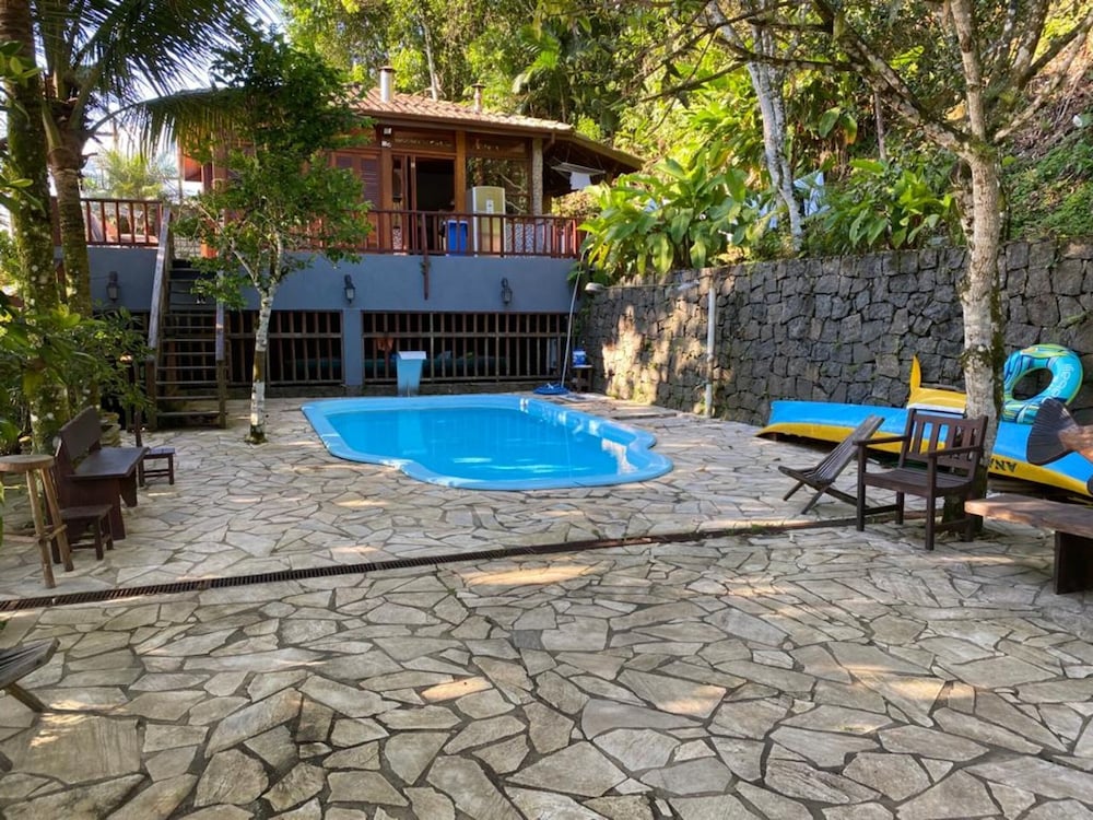 deck da villa pousada hotel