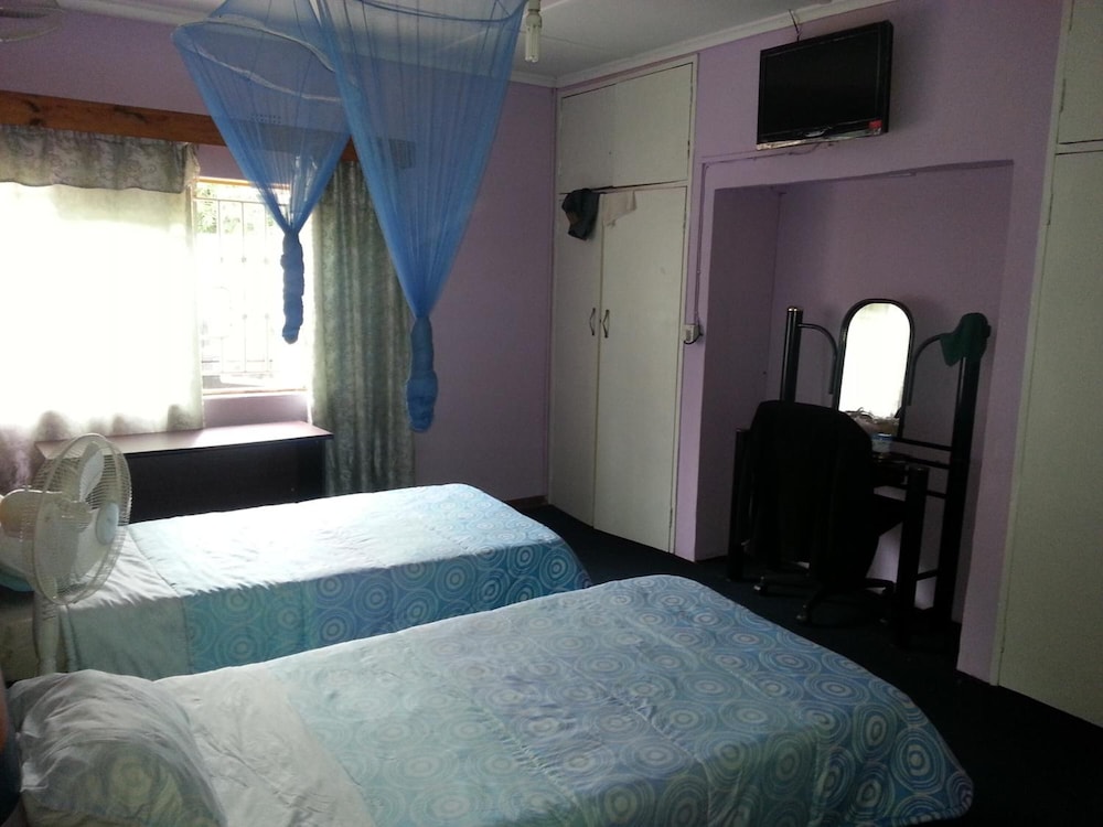 flintstones backpackers