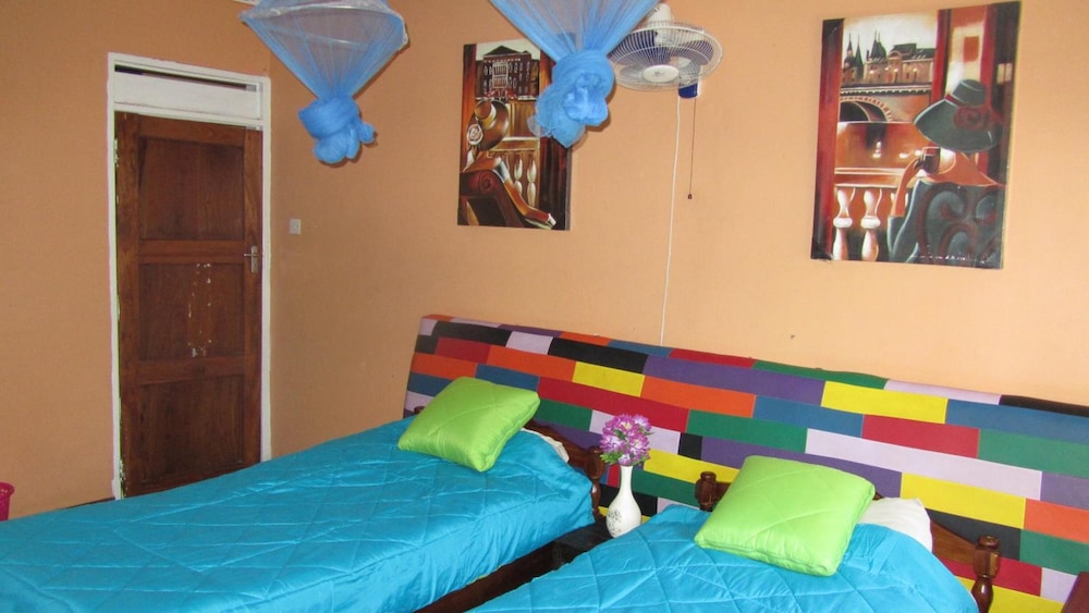 flintstones backpackers