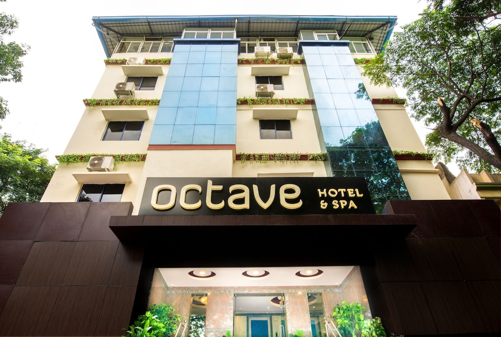 octave hotel and spa jp nagar