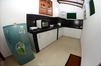 sethum villa unawatuna