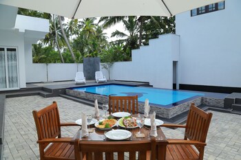 sethum villa unawatuna