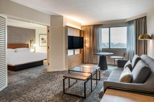 sheraton suites wilmington downtown