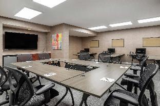 sheraton suites wilmington downtown