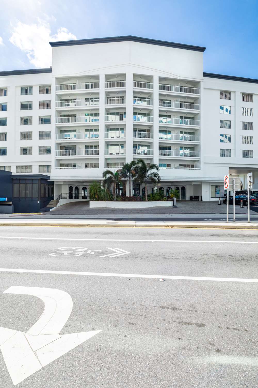 hotel tampa riverwalk