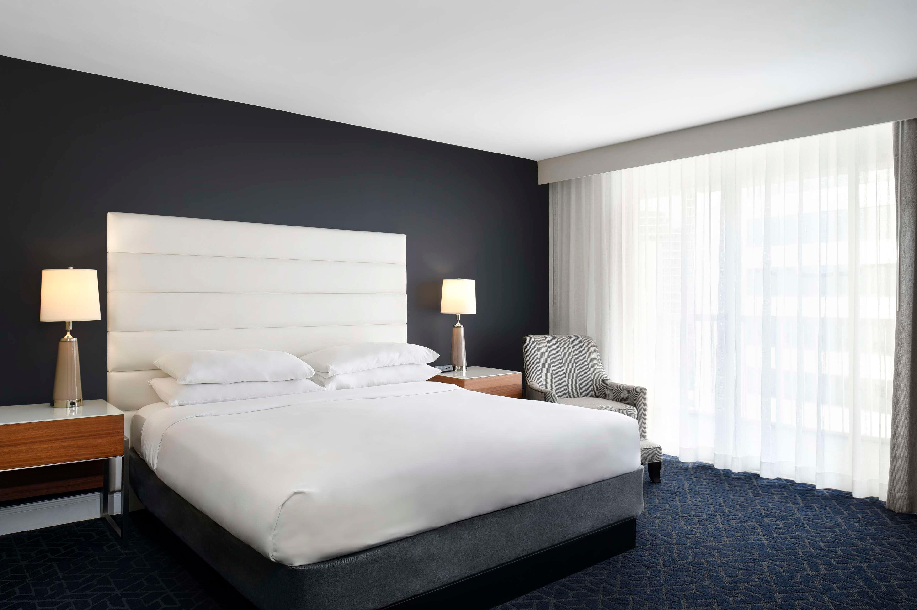 hotel tampa riverwalk