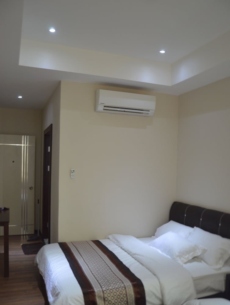 Qu Lin Resident,Sarawak>>Miri,3 star