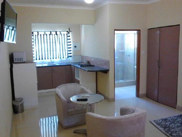 pacific conqueror self catering units