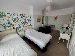 the hilary guest house adults only