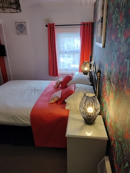 the hilary guest house adults only