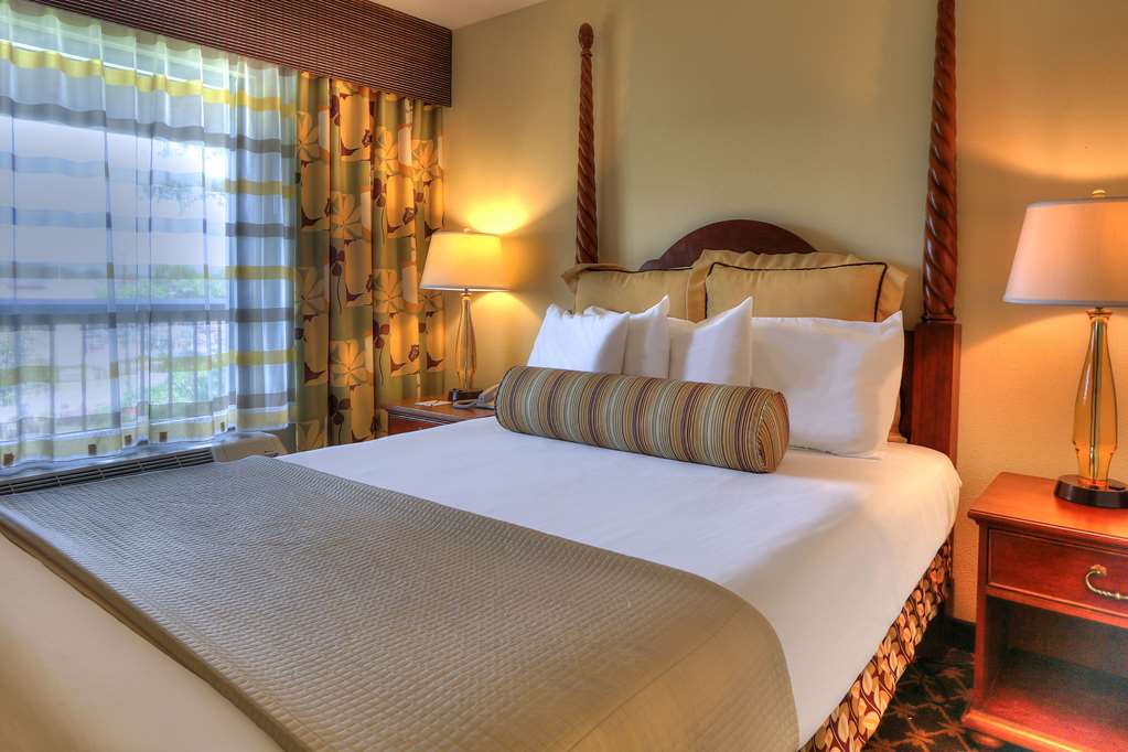 quality inn near the island pigeon forge