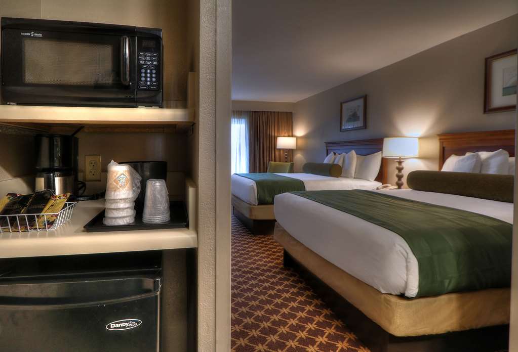 quality inn near the island pigeon forge