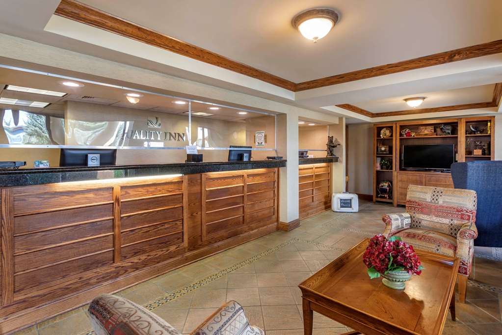 quality inn near the island pigeon forge