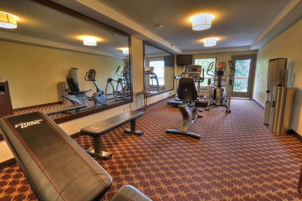 quality inn near the island pigeon forge