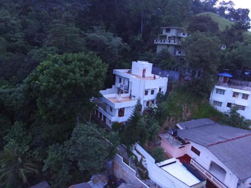 kandy holiday residence