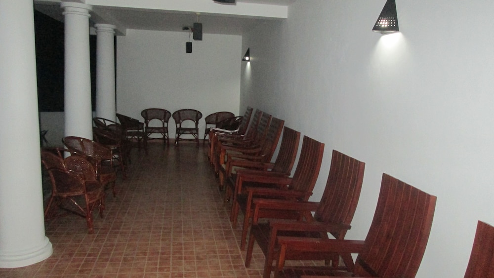 kandy holiday residence