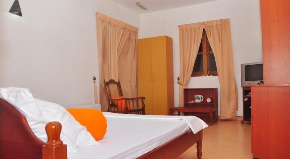 kandy holiday residence