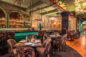 hotel connaught royale delhi