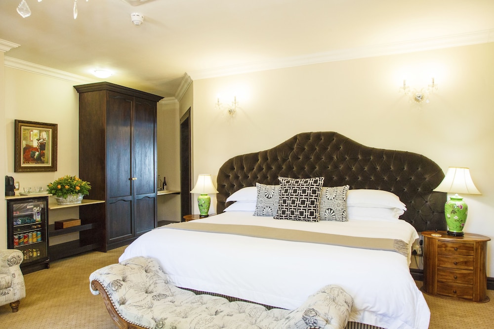 ivory manor boutique hotel