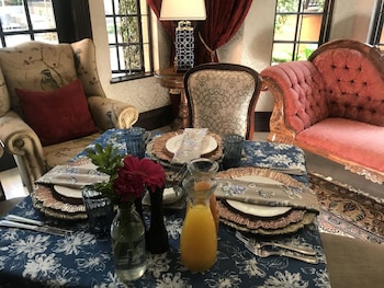 ivory manor boutique hotel
