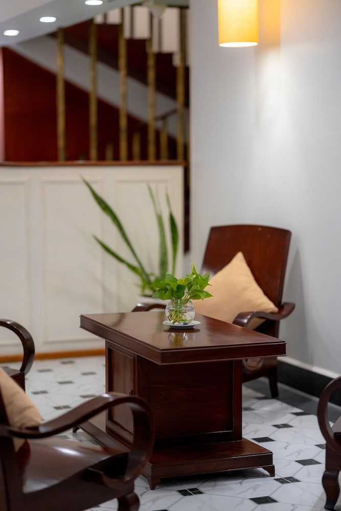 skyline boutique hotel