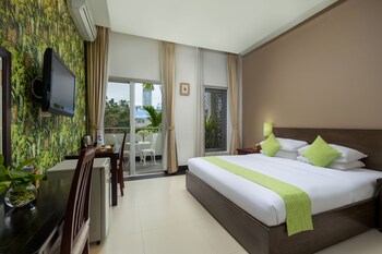 skyline boutique hotel