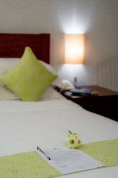 skyline boutique hotel