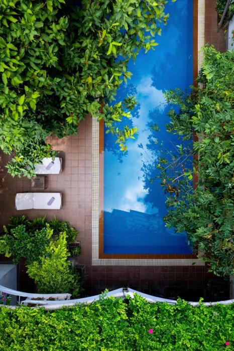 skyline boutique hotel