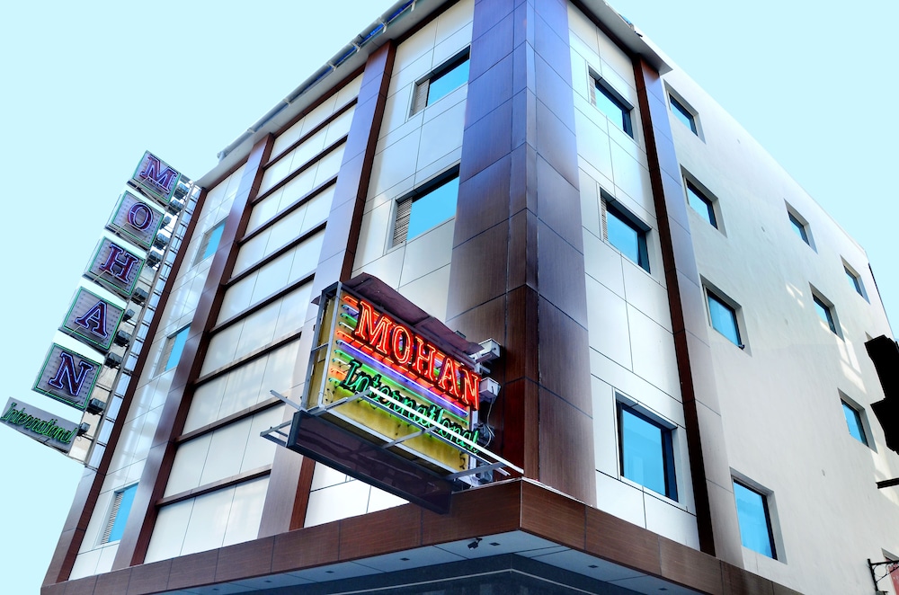 hotel mohan international