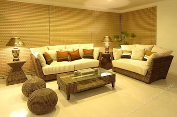 chi meng rou holiday villa