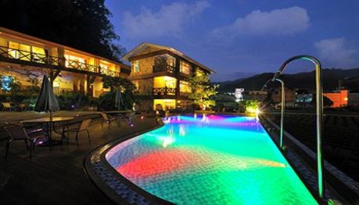 chi meng rou holiday villa