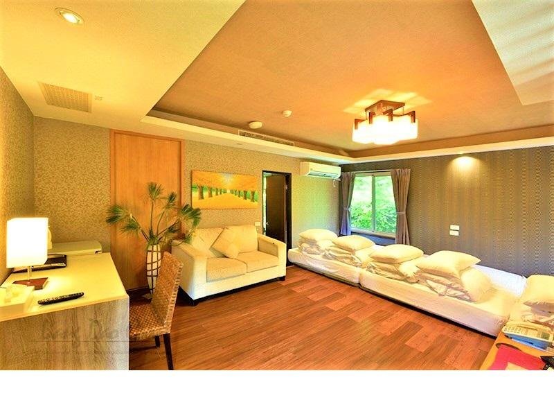 chi meng rou holiday villa