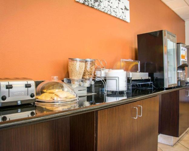 sleep inn and suites medical center