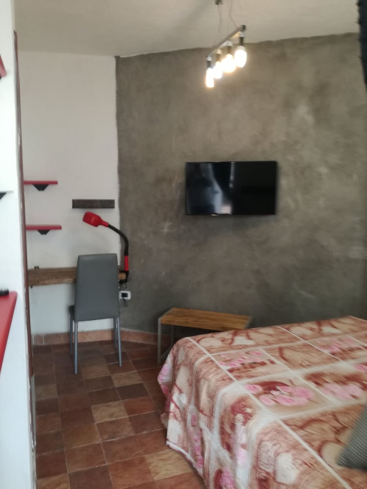 bandb pompeilog