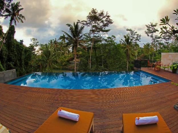 river sakti resort