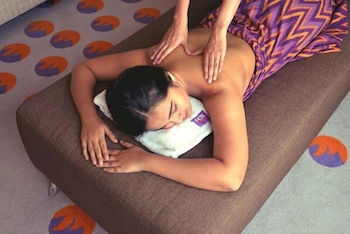 Oakwood Merdeka Bandung,Sumurbandung>>Bandung,4 star