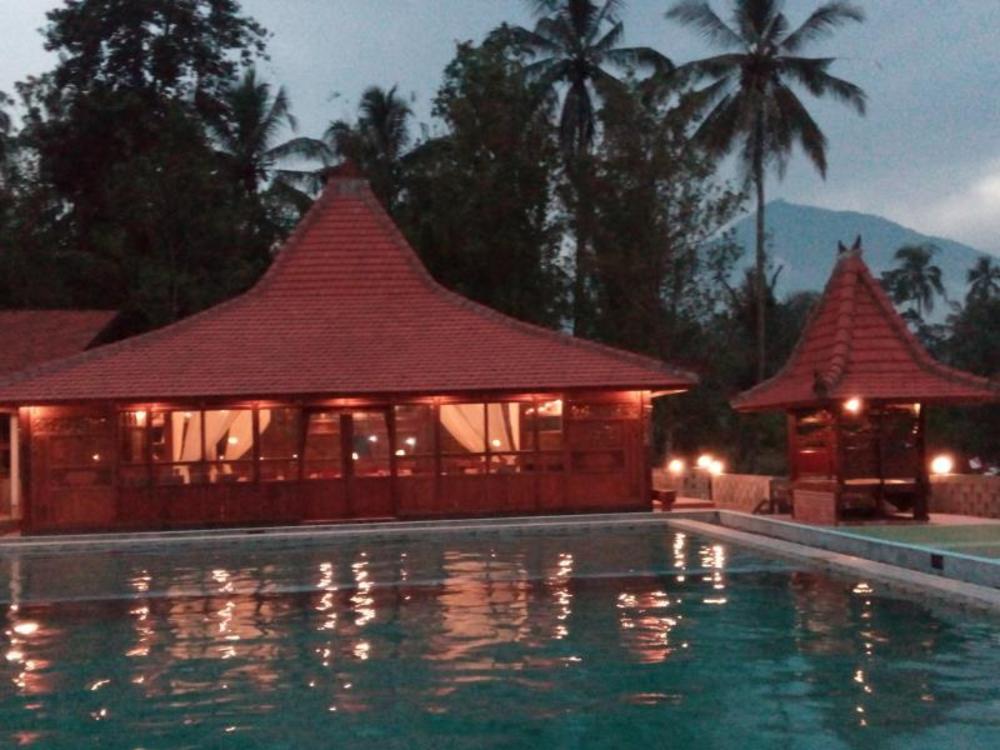 kampoeng joglo ijen banyuwangi