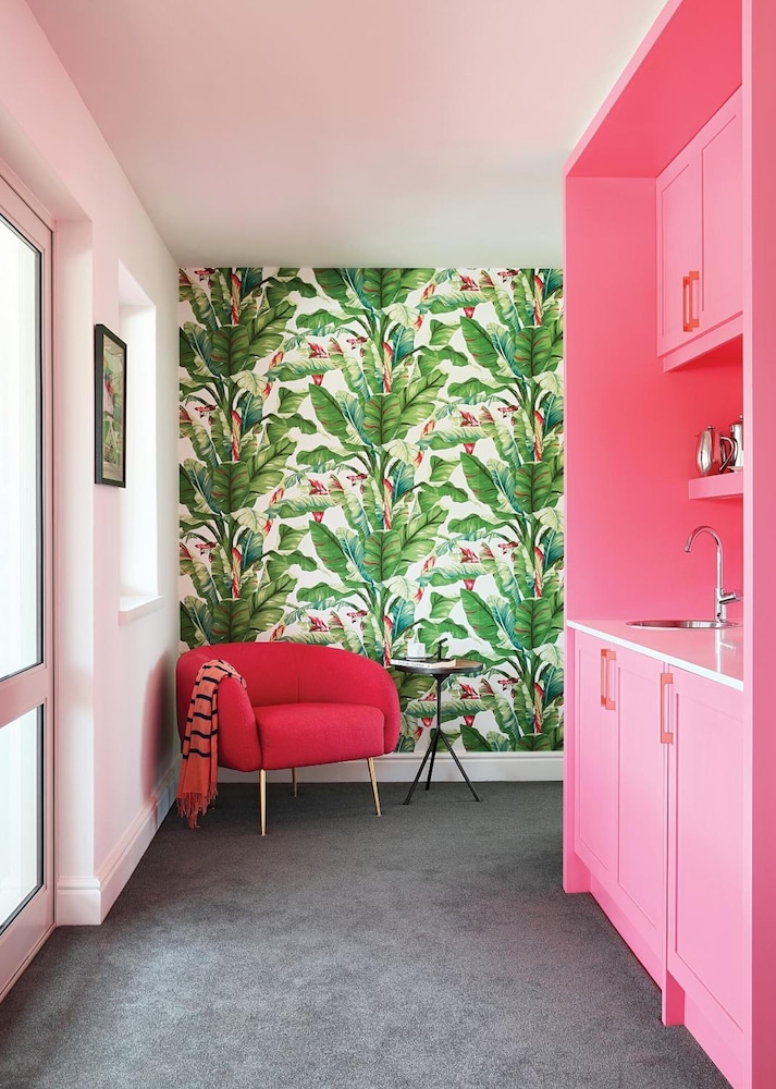 one marine drive boutique hotel