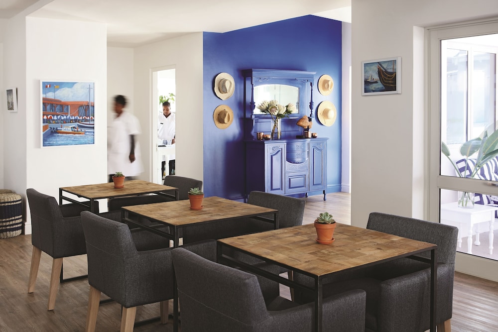 one marine drive boutique hotel