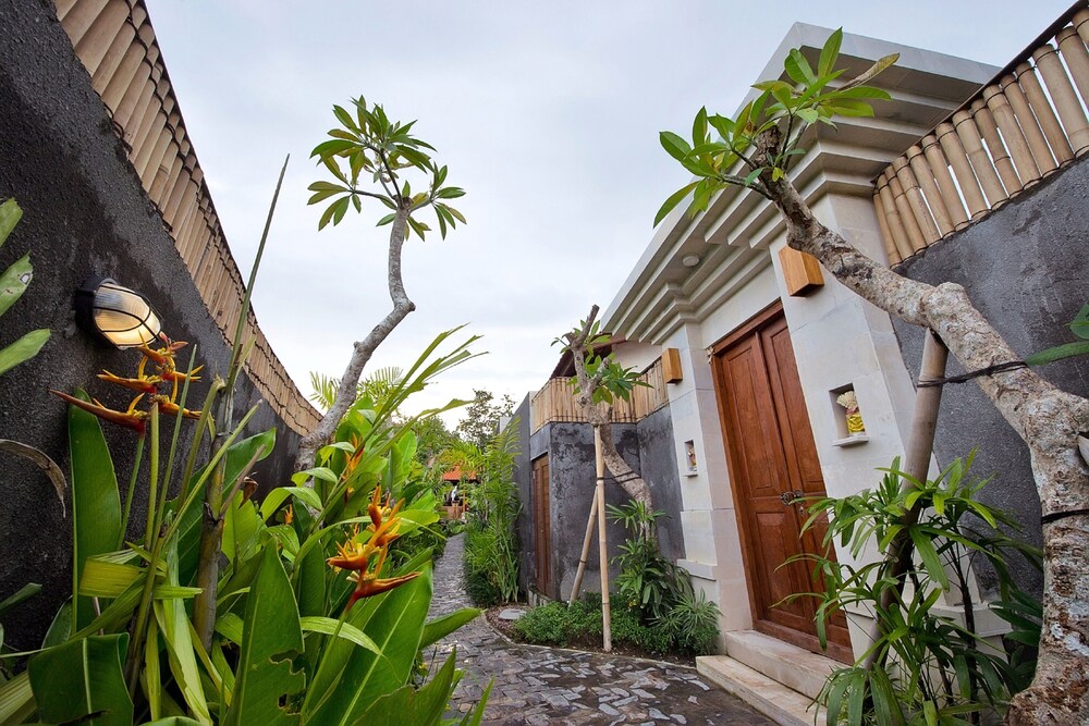 the tamantis villas
