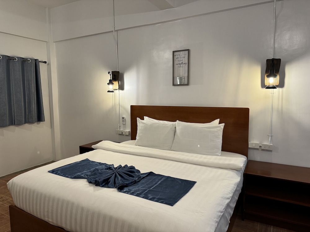 bolabog beach resort