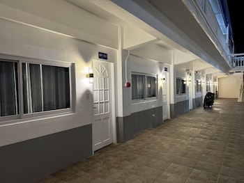 bolabog beach resort