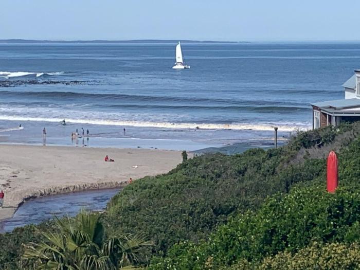 kennedys beach villa