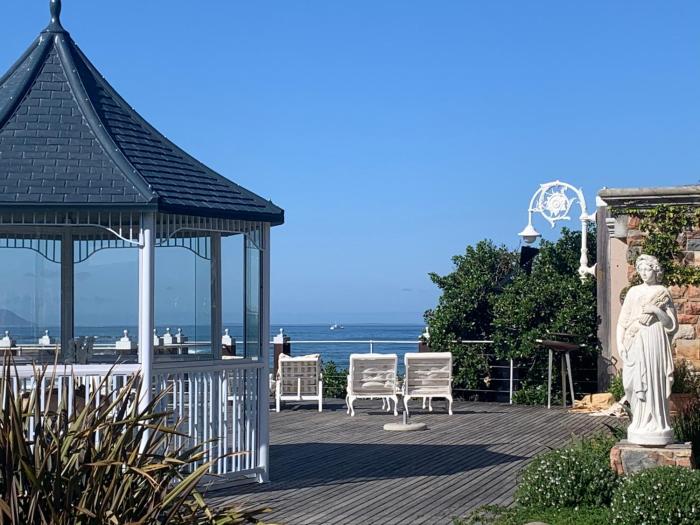 kennedys beach villa