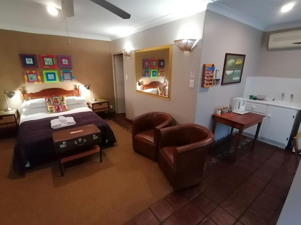dias guest house