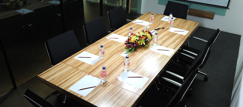 the leverage lite hotel kuala kedah