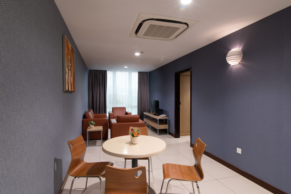 one pacific hotel and serviced apartments