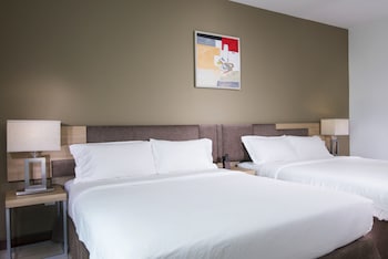 one pacific hotel and serviced apartments