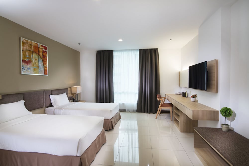 one pacific hotel and serviced apartments